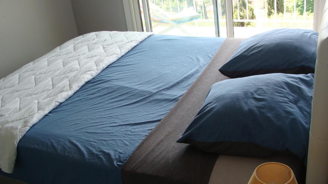 Appartement Cassis Vue Mer D'Exception Екстериор снимка