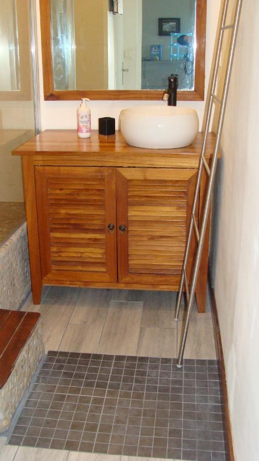 Appartement Cassis Vue Mer D'Exception Екстериор снимка