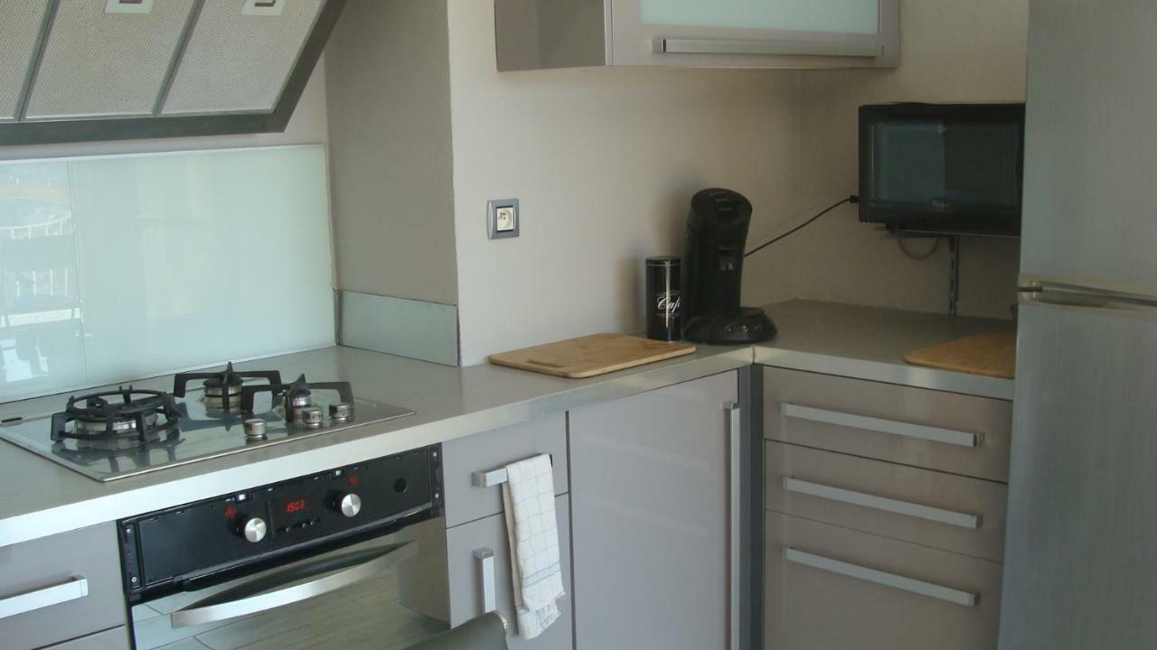 Appartement Cassis Vue Mer D'Exception Екстериор снимка